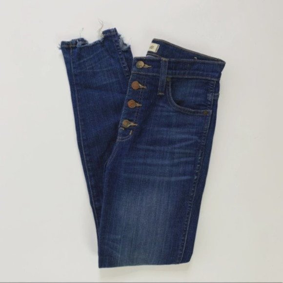Madewell 10" High-Rise Skinny Jeans: Chewed-Hem Edition - Picture 4 of 11
